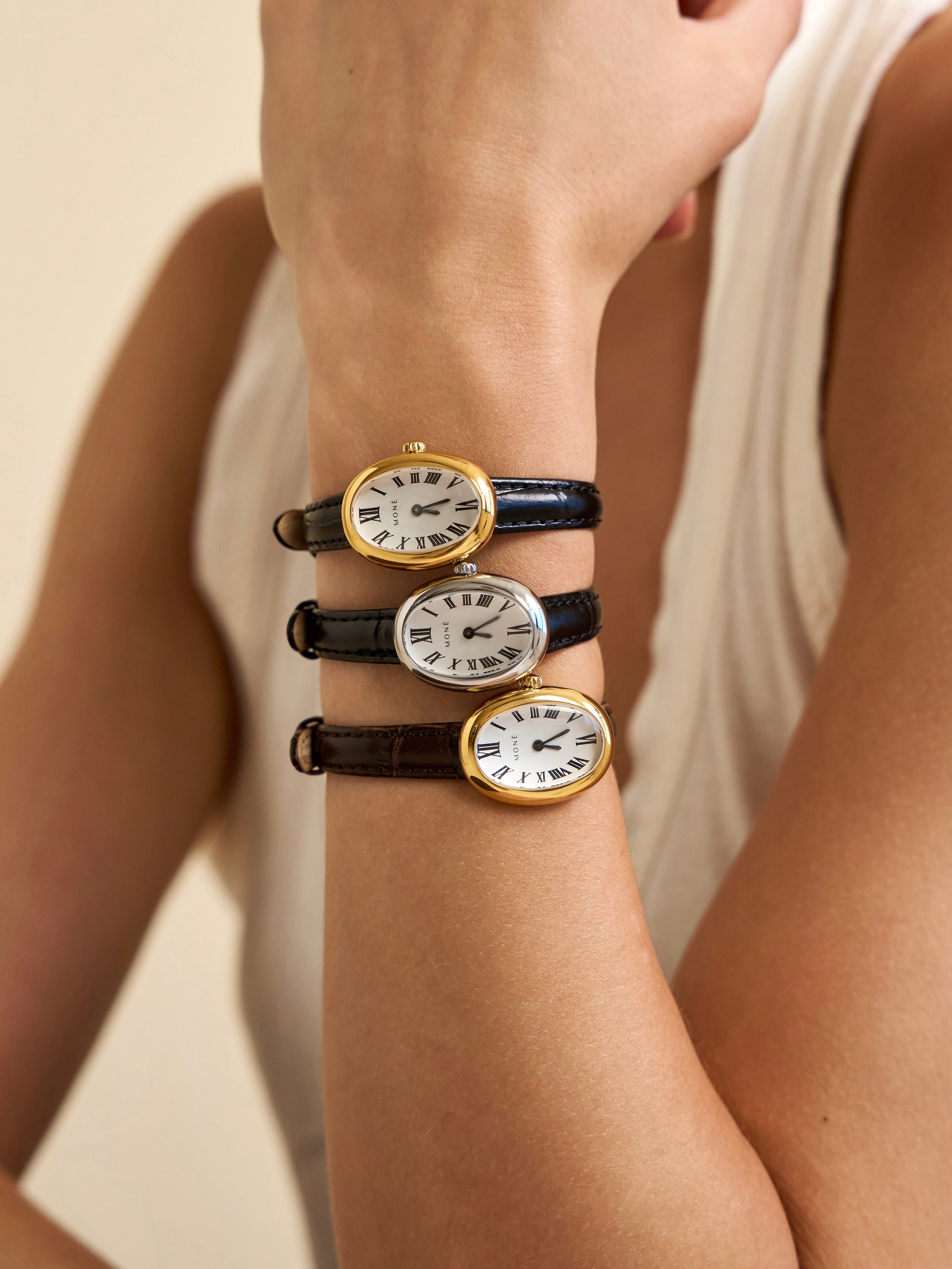 SIGNATURE MINI BLACK GOLD