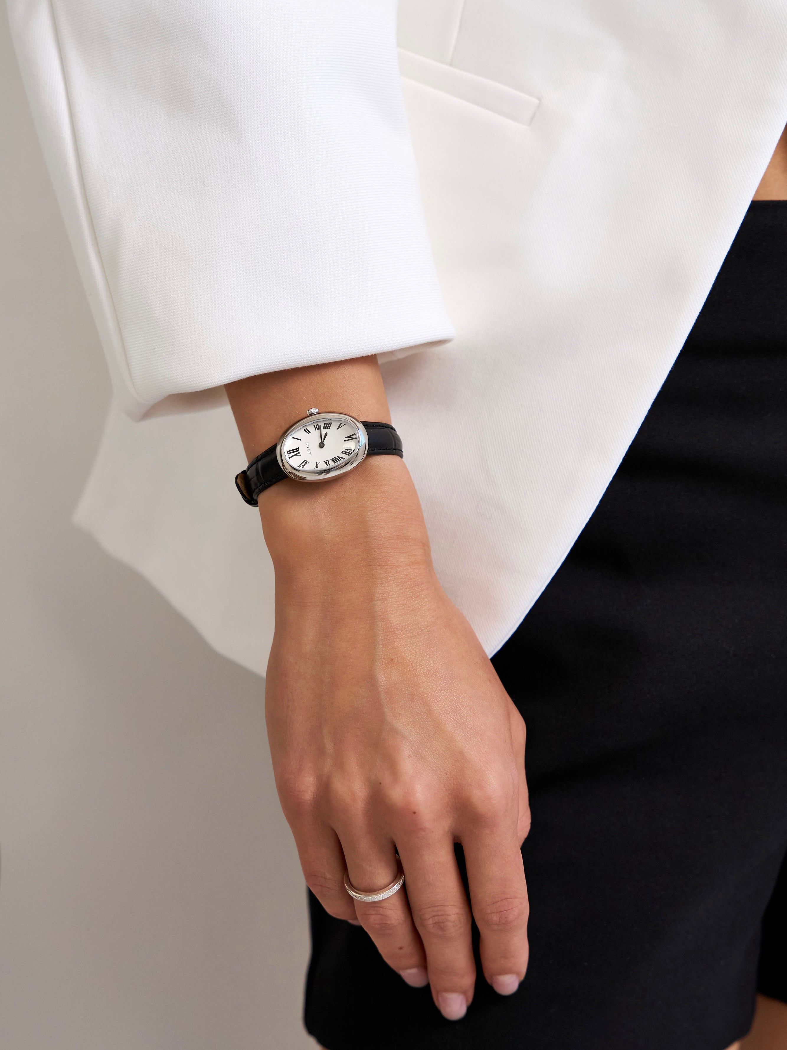 SIGNATURE BLACK SILVER