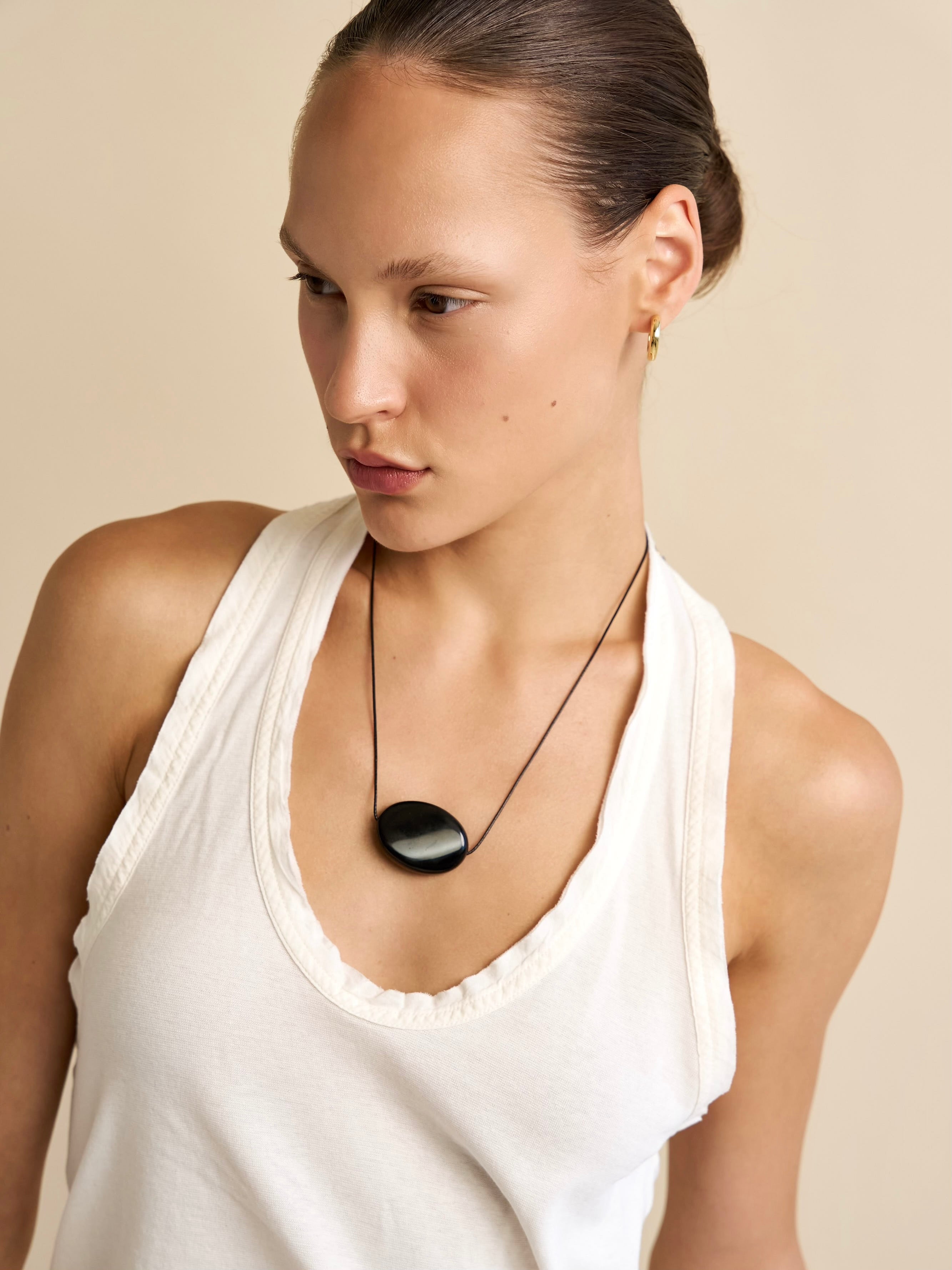 BOLD OVAL