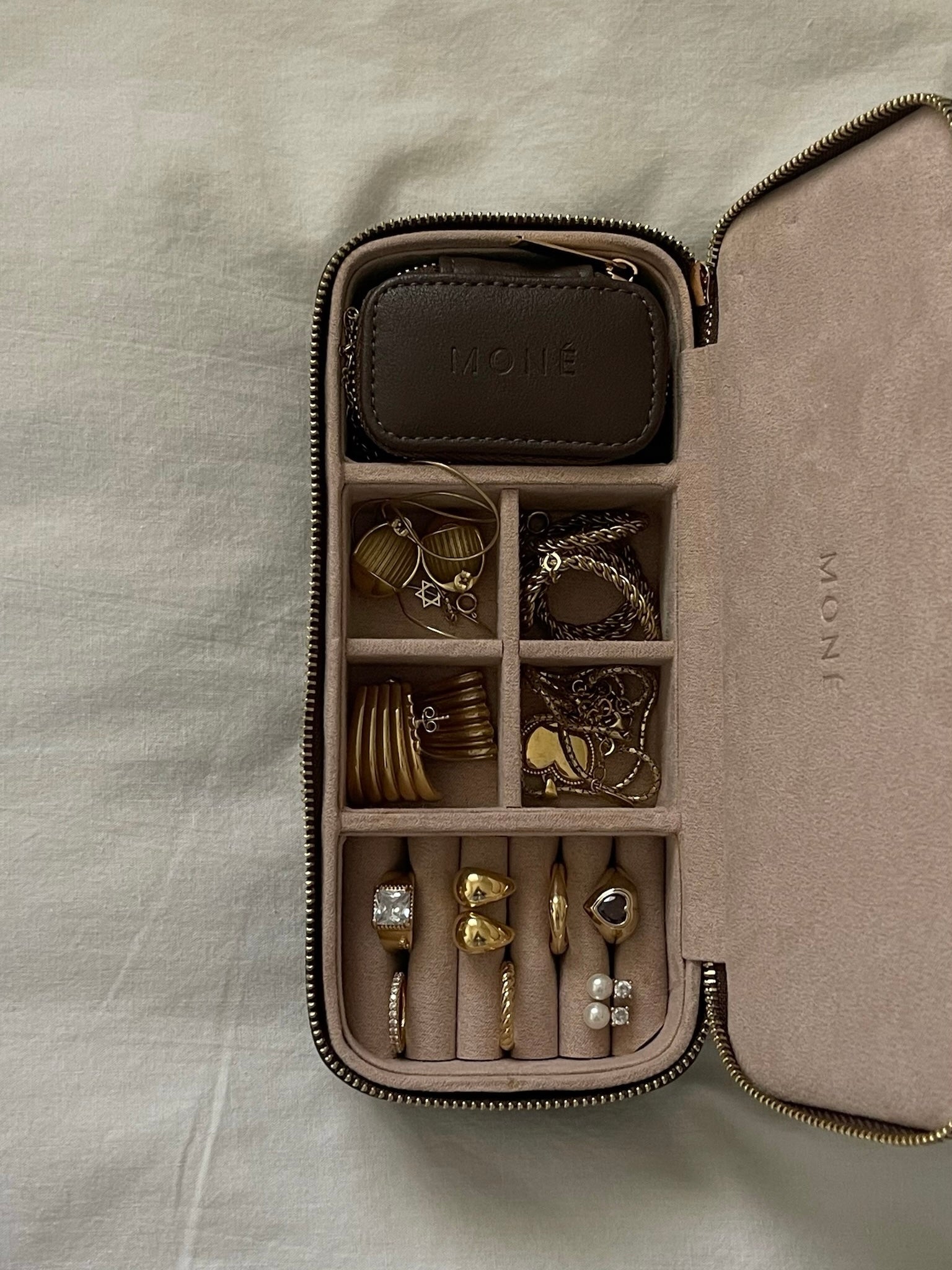 TRAVEL CASE BROWN